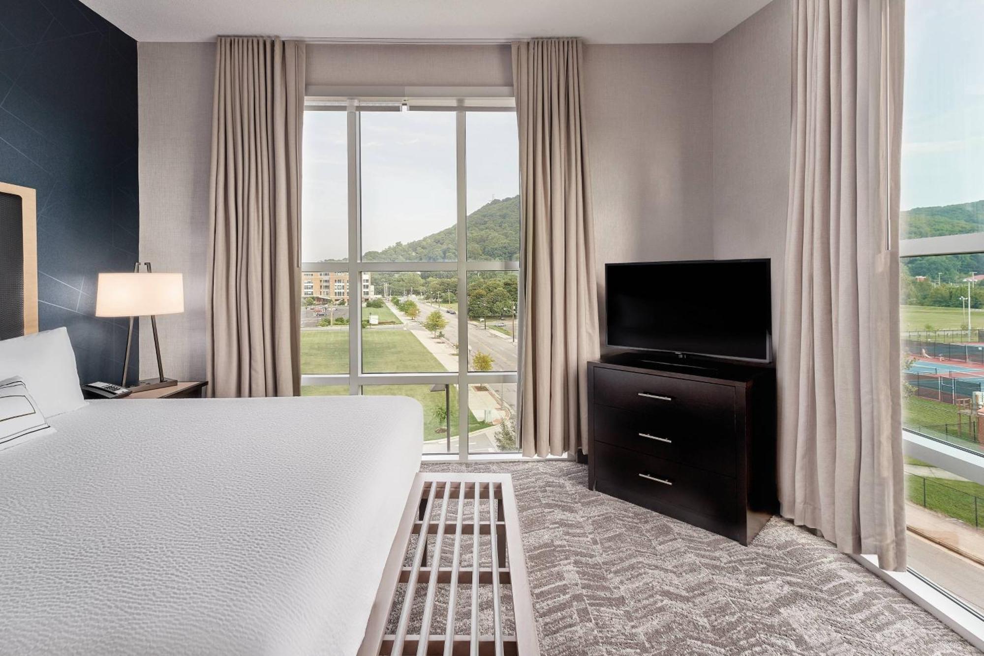Springhill Suites By Marriott Роанок Экстерьер фото